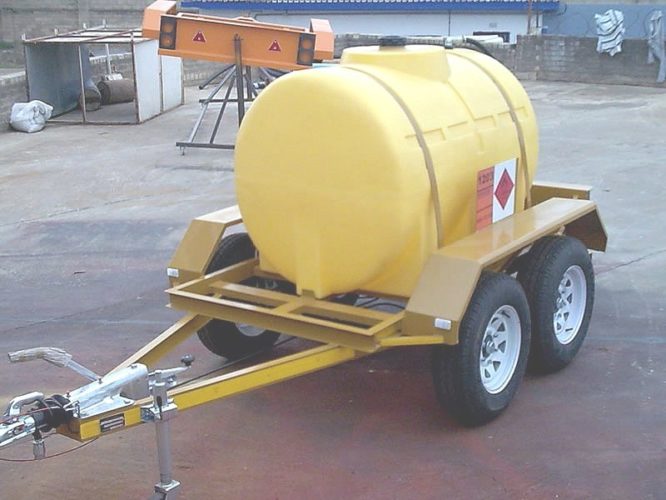 FUEL TANKS ON TRAILERS - Image 11