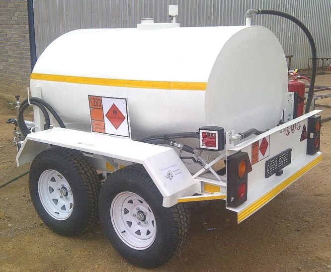 FUEL TANKS ON TRAILERS - Image 8