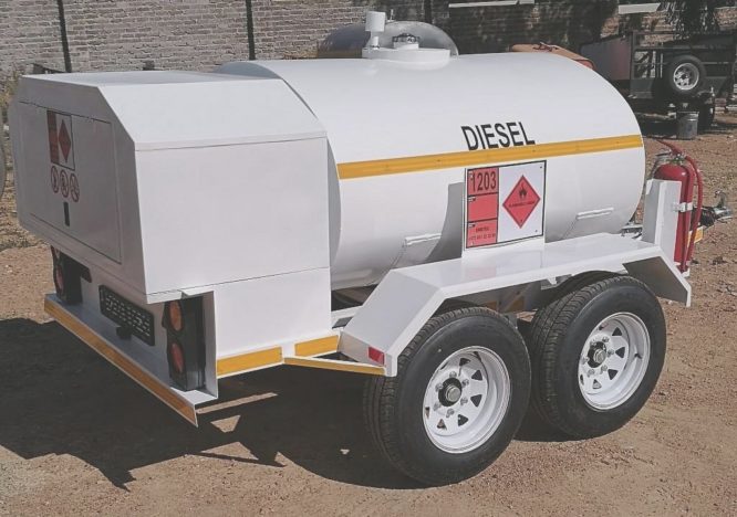 FUEL TANKS ON TRAILERS - Image 9