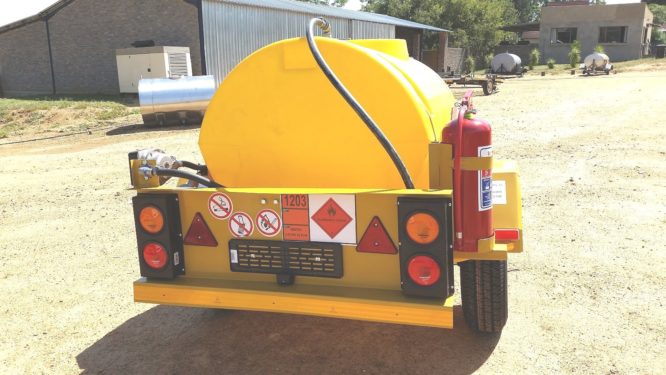 FUEL TANKS ON TRAILERS - Image 10