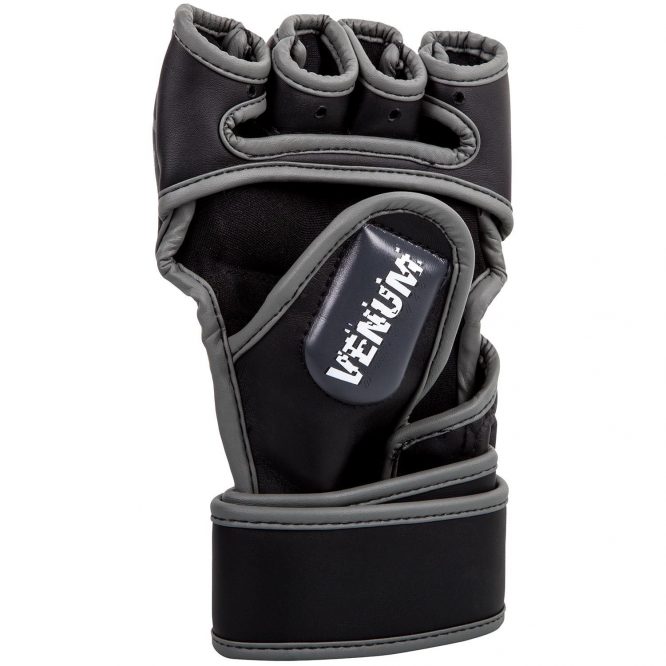 Venum MMA Gloves Challenger BK/R  - Image 4